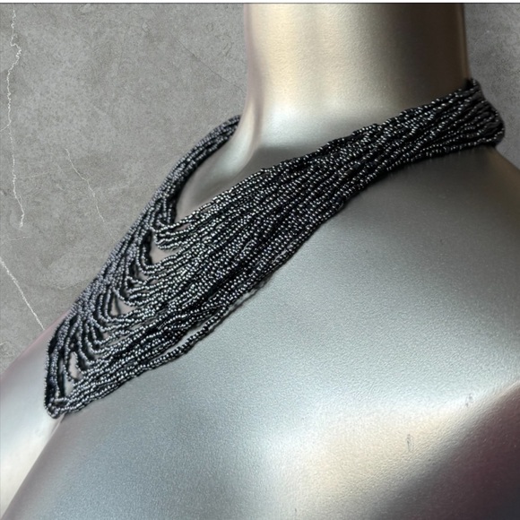 ✅Vintage Multi-Strand Black Seed Bead Statement Necklace - Picture 3 of 12